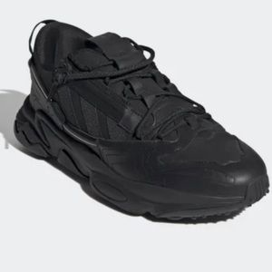 NWT Adidas Original black tennis shoes with zipper